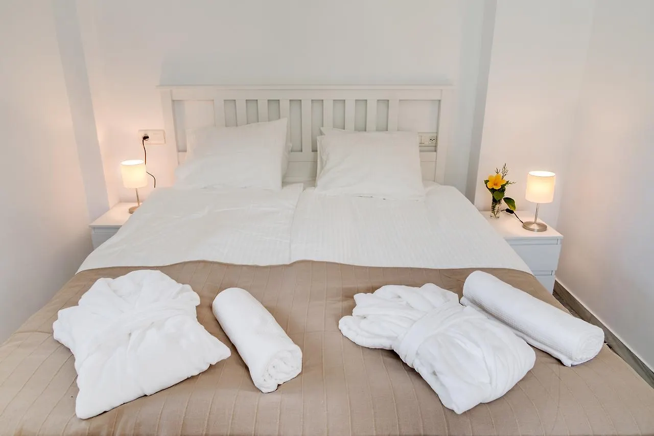 Hotel Hostal Alegre Nerja