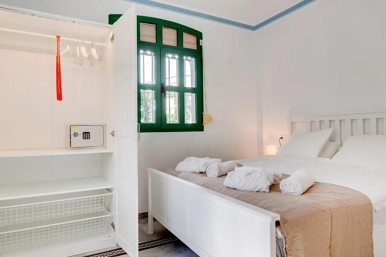 Hotel Hostal Alegre Nerja